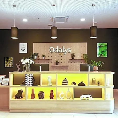 Odalys - Centre Gare 4* アンジェ